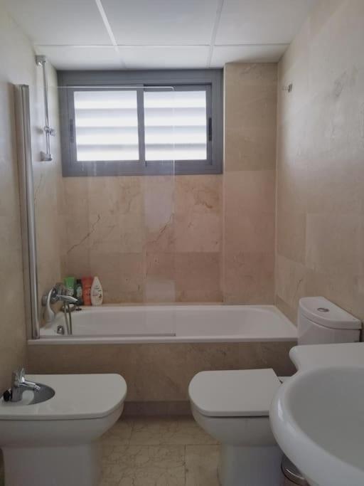 Apartamento Bonito - Playas Las Deveses Ел-Верджер Екстер'єр фото