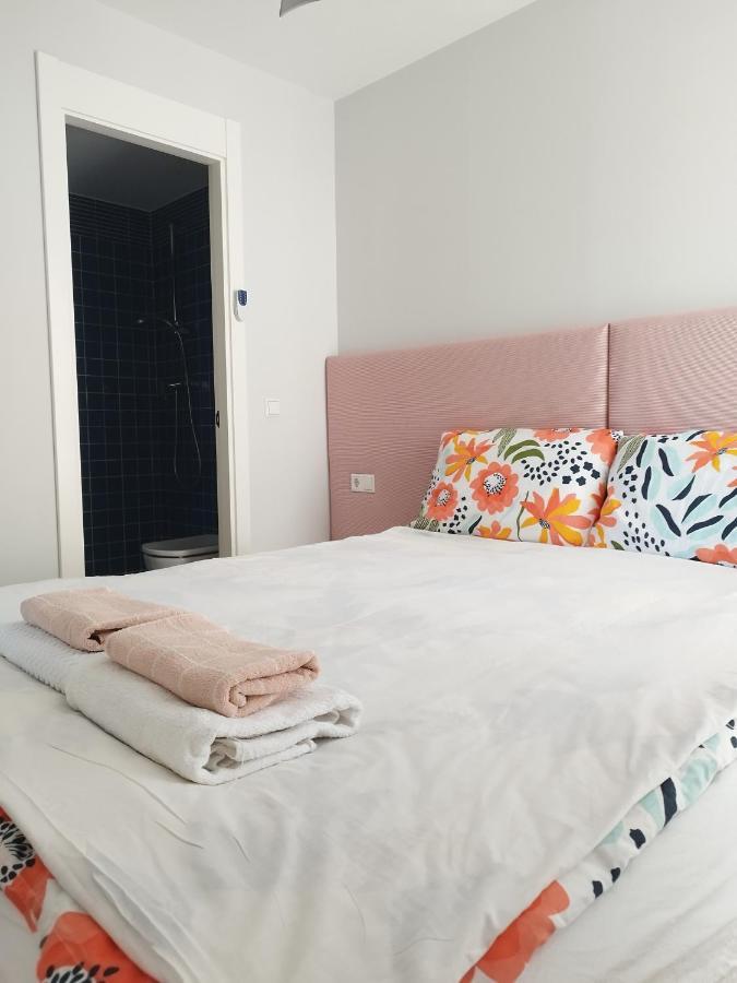 Apartamento Bonito - Playas Las Deveses Ел-Верджер Екстер'єр фото